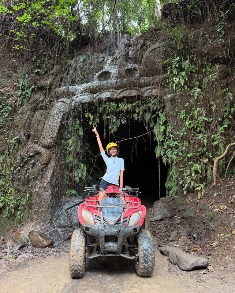 WhatsApp Image 2025-10-23 at 16.22.44 (1)